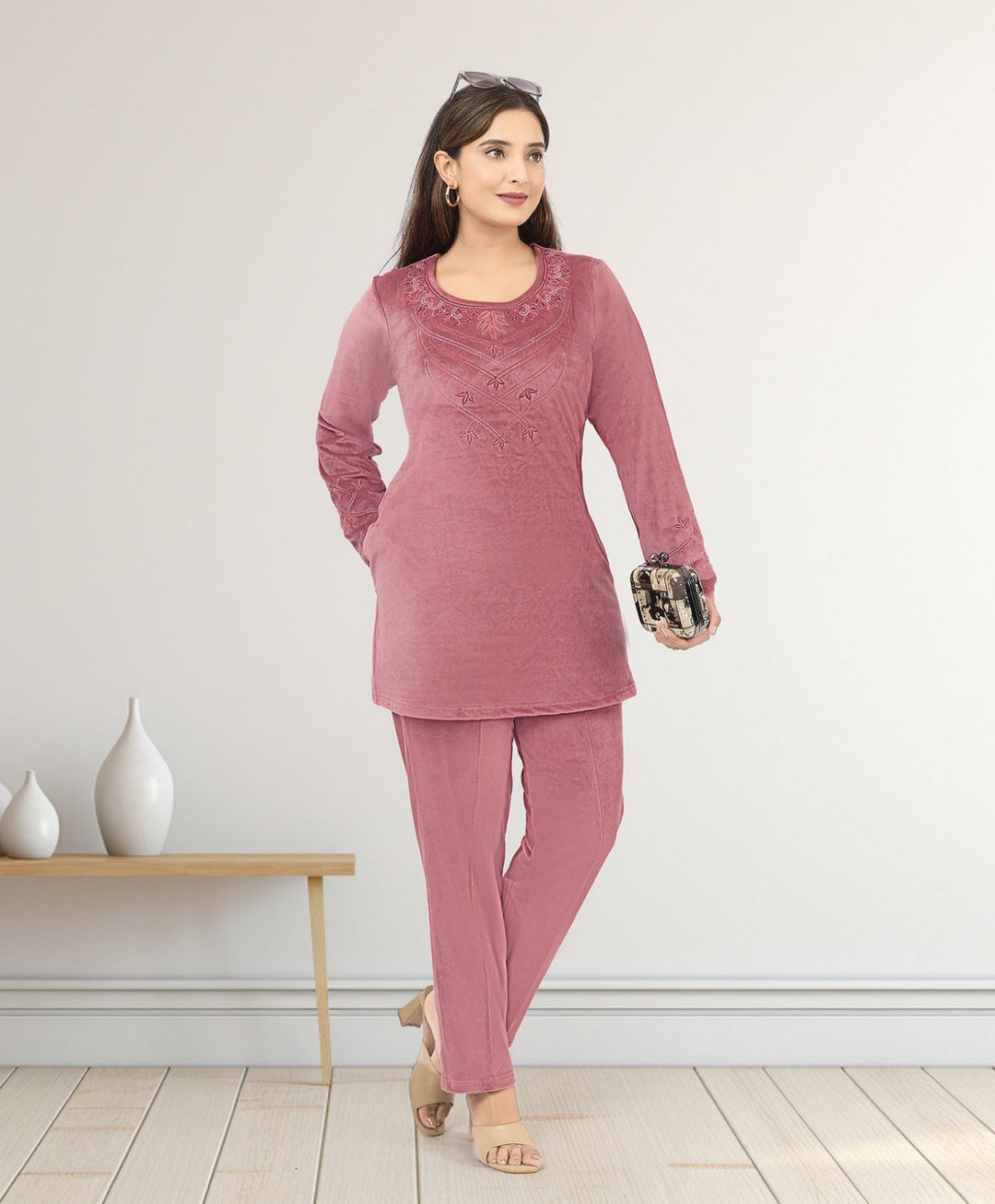 Embroided Kurta Lower