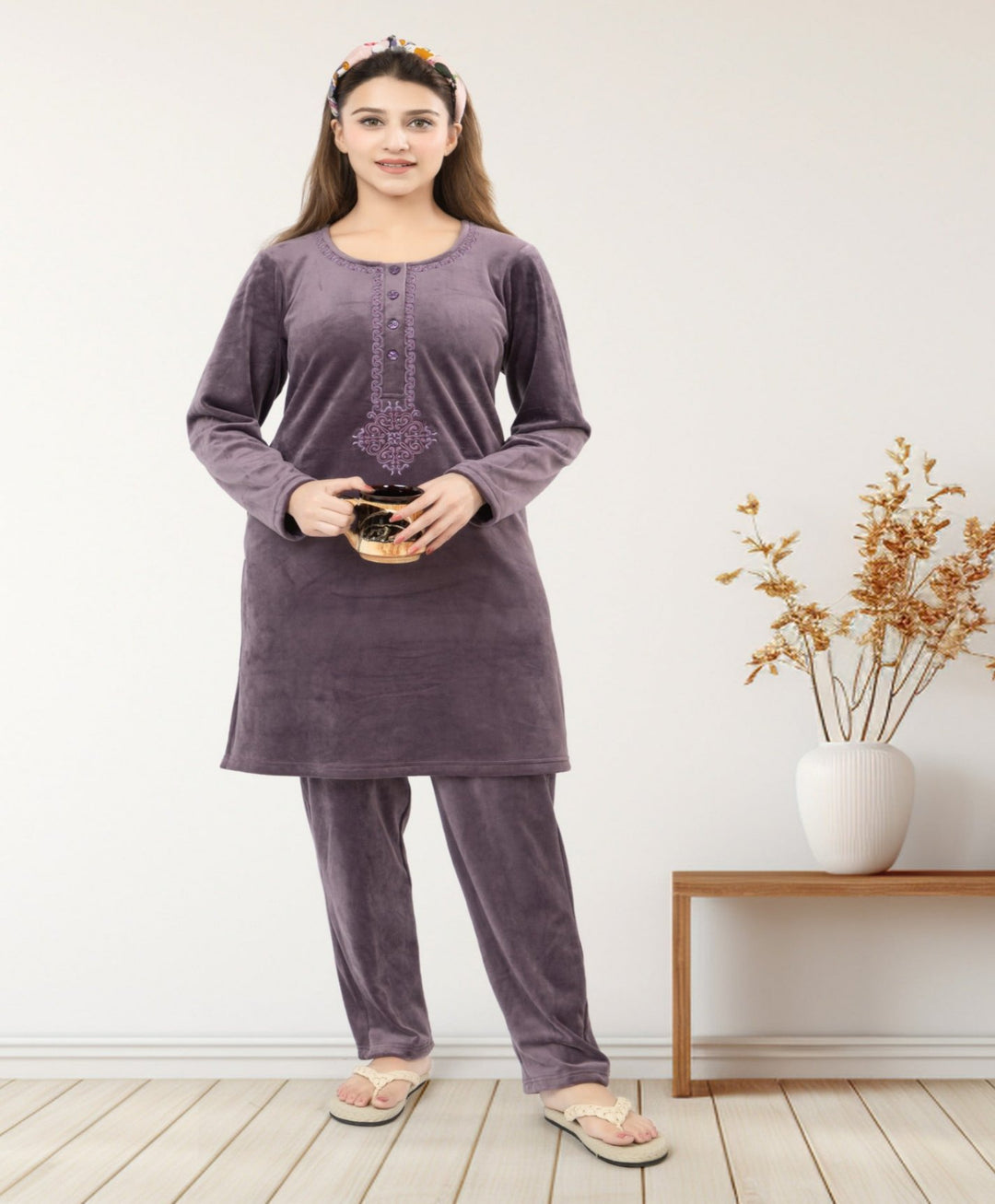 Embroided Kurta Lower